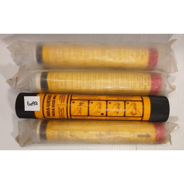 FLARES: 4X SCHERMULY PINPOINT DISTRESS HAND FLARES - RED