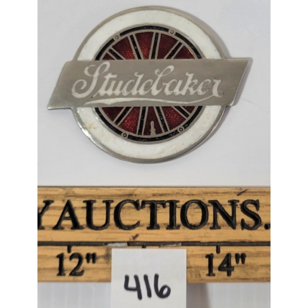 STUDEBAKER RAD BADGE