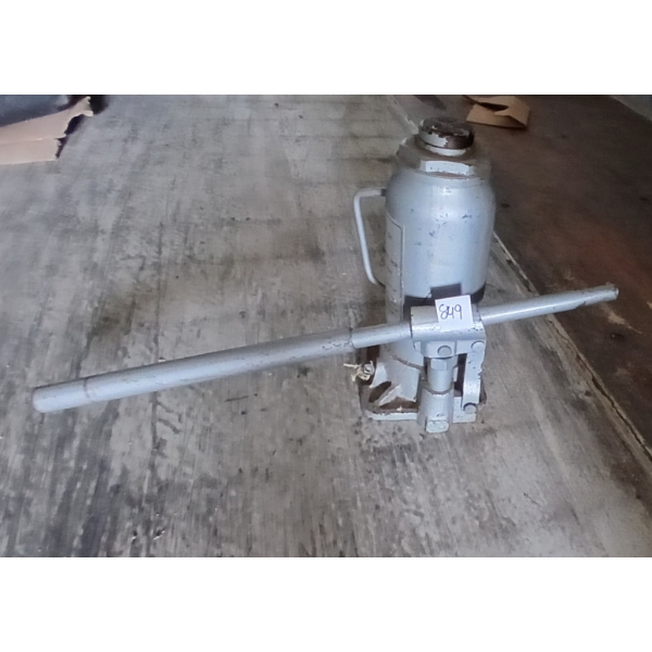 12TON HYDRAULIC BOTTLE JACK