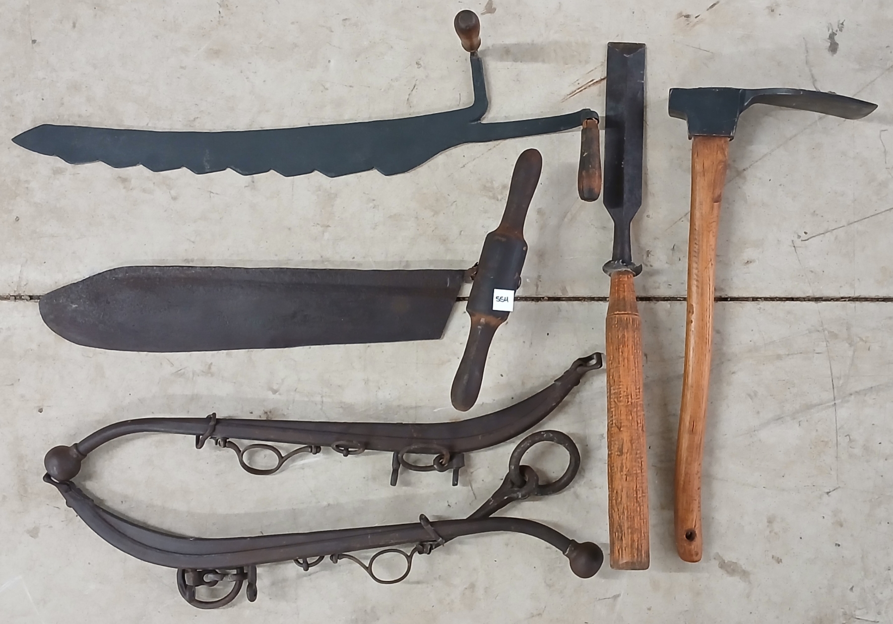 LOT OF 6 - PRIMITIVE TOOLS - INCL HAY KNIFE, HEWING ADZE, CHISEL, ETC ...