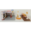 Image 3 : LOT OF 3 - ERTL WALLY'S SERVICE STATION & R.O.R. SHELL STATIONS