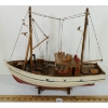Image 2 : FISHING TRAWLER SHIP MODEL W/ STAND 