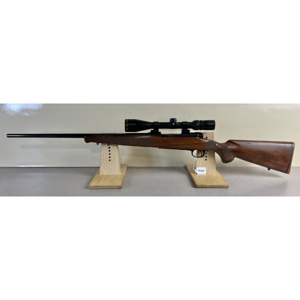 WINCHESTER MODEL 70 IN .280 REM 