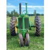 Image 2 : JOHN DEERE MODEL G TRACTOR - 1941 - HAND START