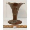 Image 2 : FLEMISH B.P.CO VASE - TRUMMPET STYLE - COPPER - C. EARLY / MID 20TH CENTURY