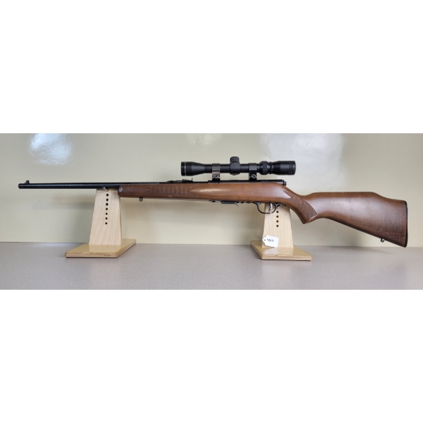 SAVAGE MODEL 93 IN .22 WMR