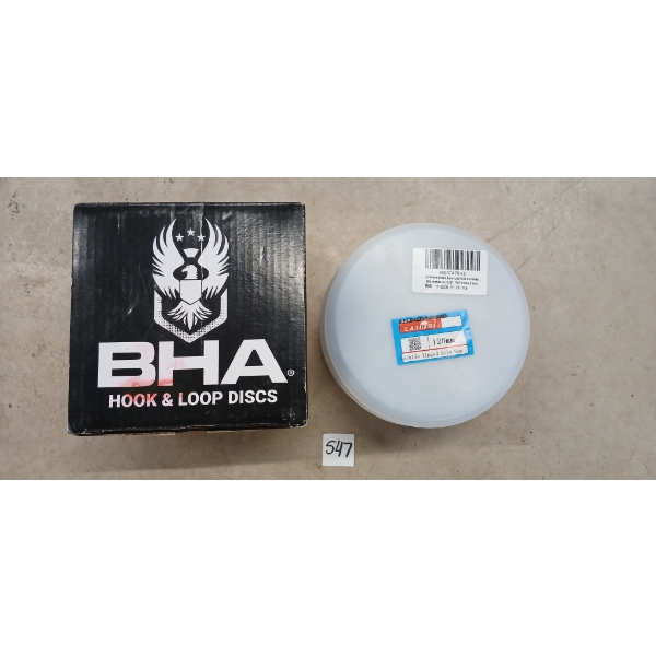 LOT OF 2 - CARBIDE TIPPED HOLE SAW & BHA HOOK & LOOP DISCS