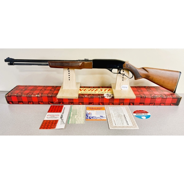 WINCHESTER MODEL 250 IN .22 LR 
