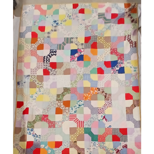SPOOL PATTERN COTTON SCRAP QUILT