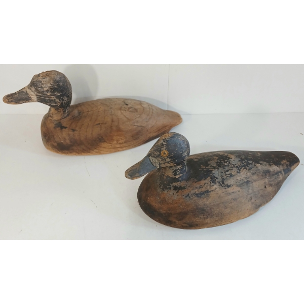 LOT OF 2 - VINTAGE DECOY DUCKS