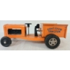 Image 2 : TONKA PRESSED STEEL GOLF CLUB TRACTOR