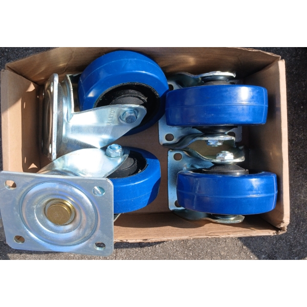 LOT OF 4 - CASTORS - 4IN