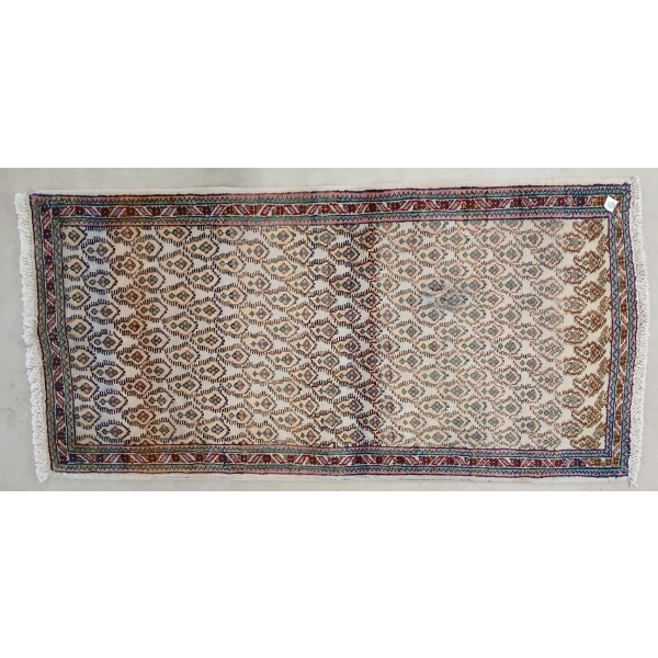 PERSIAN SERABAND RUG 
