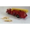 Image 3 : MARX MECHANICAL FIRE TRUCK W/ AUTOMATIC LIGHTS, LADDERS & SIREN W/ BOX