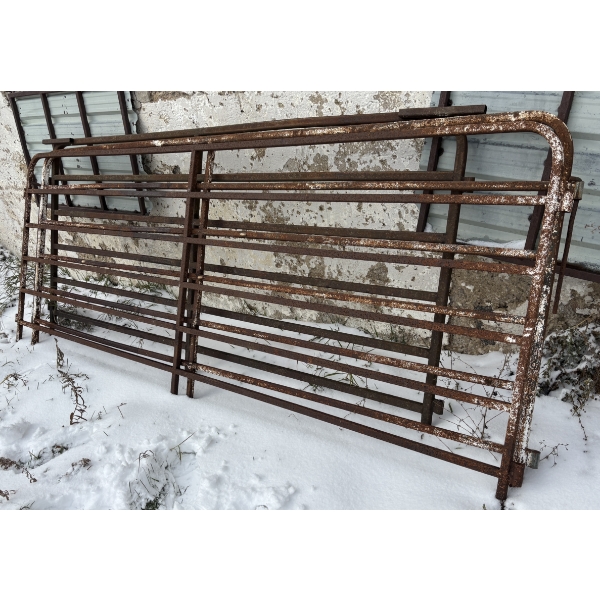 LOT OF 3 - 9, 10' GATES