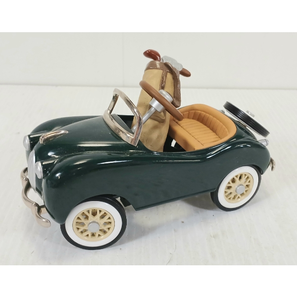 HALLMARK CLASSICS DIECAST 1949 GILHAM SPORT MODEL