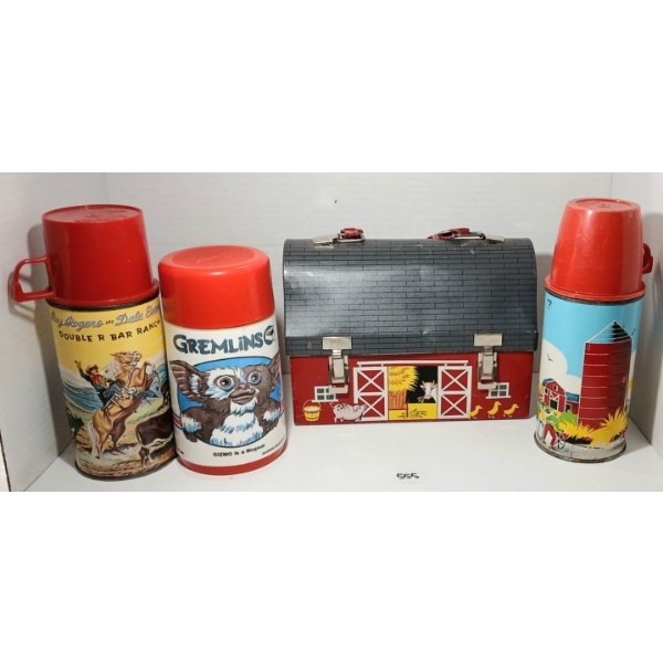 LOT OF 4 - BARN LUNCH BOX, GREMLINS, ROY ROGERS & FARM THERMOSES