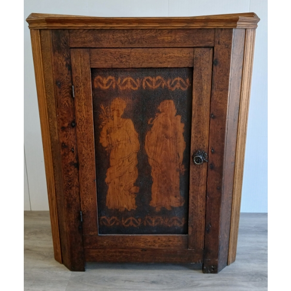 ART NOUVEAU CORNER CABINET W/ BURNISHED GREEK MOTIFS