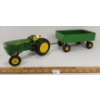 Image 1 : ERTL JOHN DEERE DIECAST TRACTOR W/ WAGON