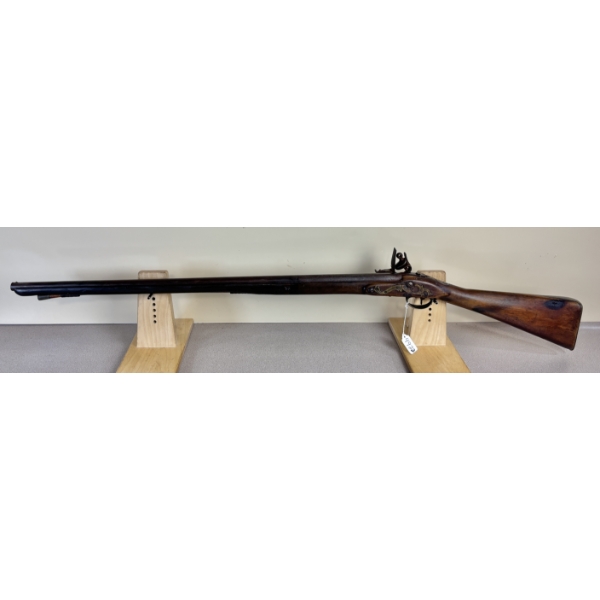 UNKNOWN CHIEFS TRADE GUN IN APPROX .57 CAL FLINTLOCK - ANTIQUE CLASS 
