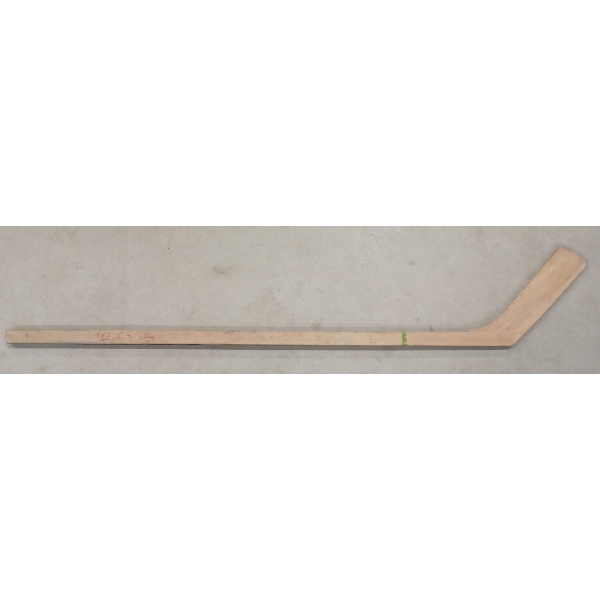 SHER-WOOD CRACKSHOT HOCKEY STICK - AUTOGRAPHED