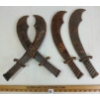 Image 1 : LOT OF 2 - CROSSED SWORDS WALL HANGINGS