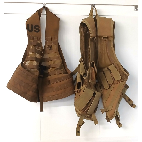 LOT OF 2 - TACTICAL VESTS