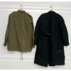 Image 2 : LOT OF 2 - WOMEN'S MILITARY OVERCOAT & MEN'S CAMO SHIRT