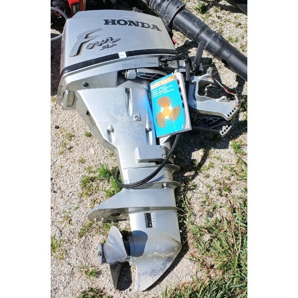 HONDA 15 HP OUTBOARD FOUR STROKE MOTOR