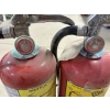 Image 2 : LOT OF 2 FIRE EXTINGUISHERS