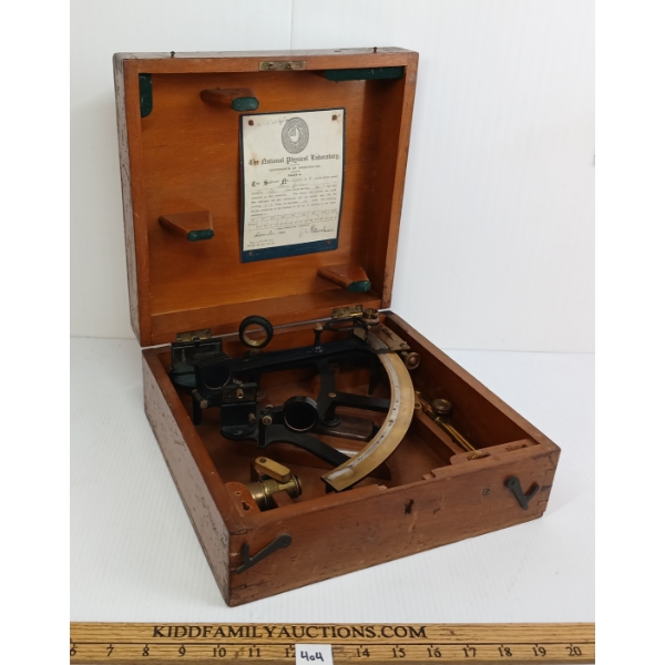 1920 BRITISH SEXTANT W/ CASE