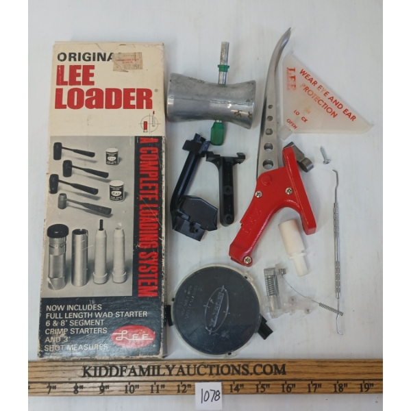 QTY OF RELOADING ACCESSORIES - RCBS POWDER TRICKLER, LEE HAND PRIMER, ORIGINAL LEE LOADER, ETC