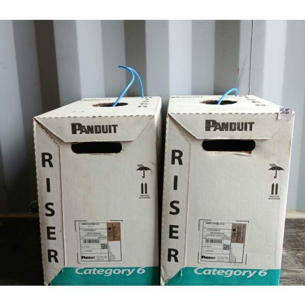 LOT OF 2 - CATEGORY 6 U/UTP CABLES