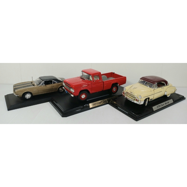 LOT OF 3 - ROAD SIGNATURE DIECAST MODELS - '50 CHEVY BEL AIR, '59 FORD F-250 PICK UP, ETC