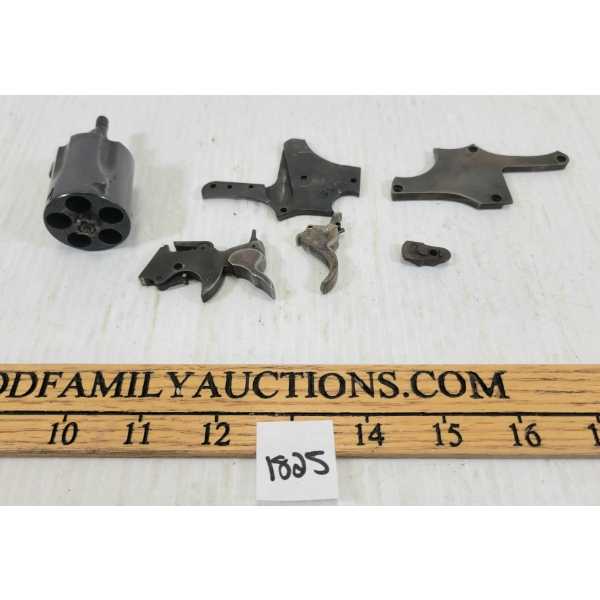 SMALL QTY OF TAURUS PISTOL PARTS