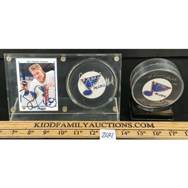 LOT OF 2 -1991 UDC NHL ST. LOUIS BLUES HOCKEY CARD & PUCKS - AUTOGRAOHED