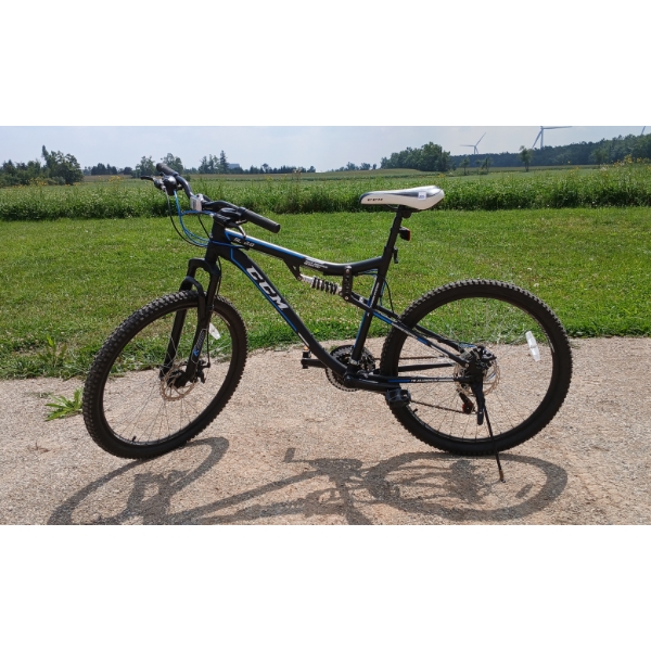 CCM KOMP MOUNTAIN BIKE