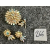 Image 1 : LOT OF 2 - SHERMAN RHINESTONE SUNFLOWER BROOCH & CLIP ON EARRINGS