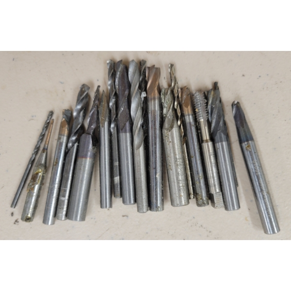 QTY OF DRILL BITS, END MILLS & REAMERS