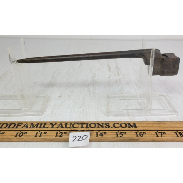 LEE-ENFIELD NO. 4 MK II SPIKE BAYONET