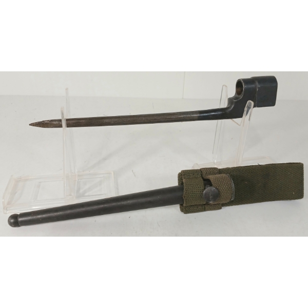 CDN LEE ENFIELD NO. 4 MK II SPIKE BAYONET W/ SCABBARD & FROG