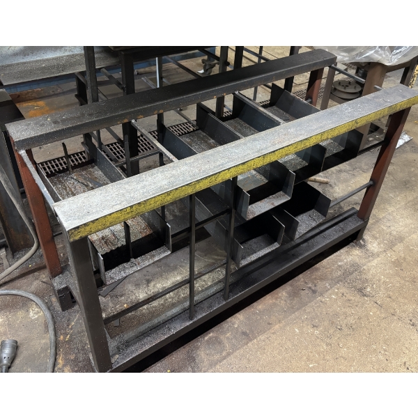 METAL WORK BENCH W / SHELF - 21 X 55 X 48 H