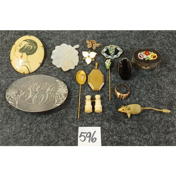 LOT OF 14 - MISC JEWELLERY PCS - INCL STICK PINS, MOUSE BROOCH, ITALIAN FLORAL PILL BOX, ETC