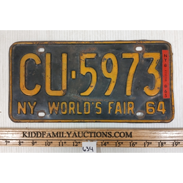 1964 NY WORLD'S FAIR LICENCE PLATE