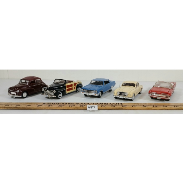 LOT OF 5 - 1953 NASH, 1959 CHEVY IMPALA, 1965 CHEVY MALIBU, ETC - DIECAST MODELS