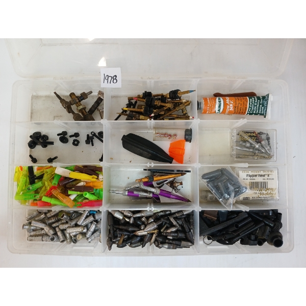 QTY OF ARCHERY / BOLT ACCESSORIES