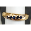 Image 1 : LADIES' GOLD SAPPHIRE DIAMOND DINNER RING