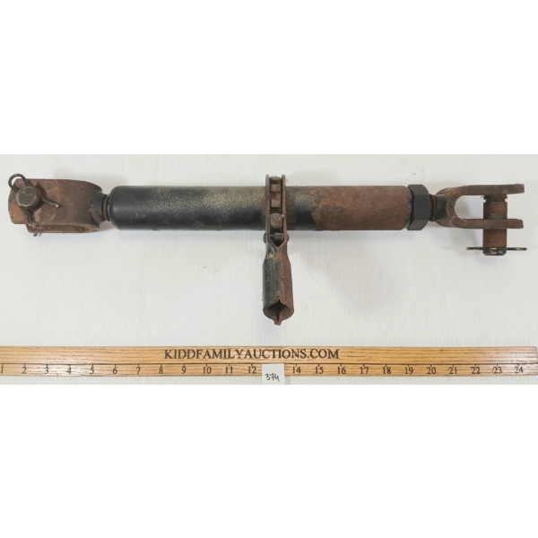 TRACTOR THREE-POINT HITCH TOP LINK