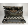 Image 4 : UNDERWOOD NO.5 STANDARD TYPEWRITER