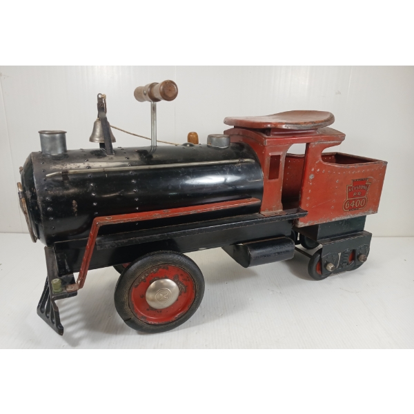 KEYSTONE R.R. PRESSED STEEL RIDE ON 6400 ENGINE TRAIN